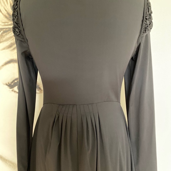 Black Gothic Dress - Picture 7 of 14